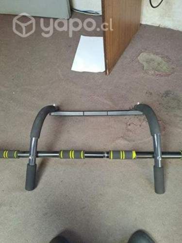 Barra de dominadas para puerta