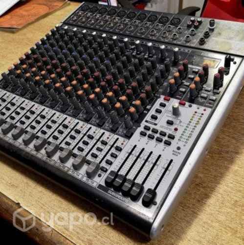 Consola de Sonido X2442USB