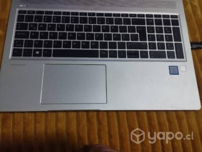 Notebook de gama alta V o P leer descripción