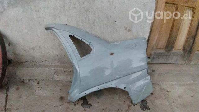 Costado trasero chevrolet corsa plus 2003-2008