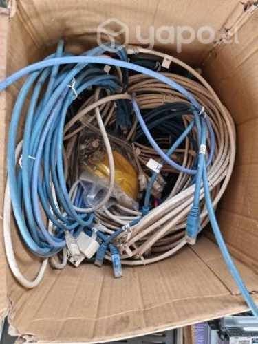 Cables varios para servidores