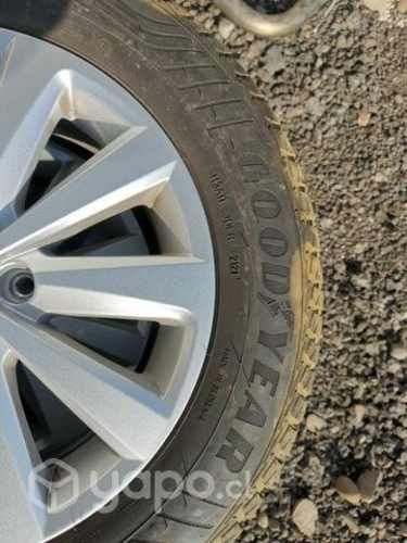 4 llanas originales de seaz ibiza 2022 neumatico