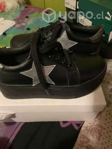 Zapatillas cuero nuevas talla 36