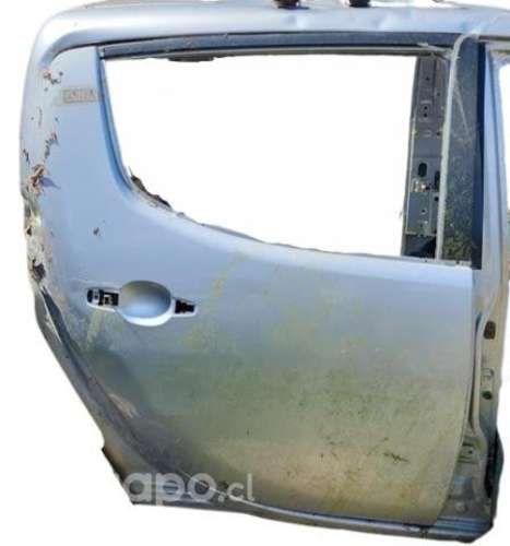Puerta trasera izquierda Mitsubishi L200 07-15