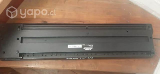 Controlador midi por usb m-audio