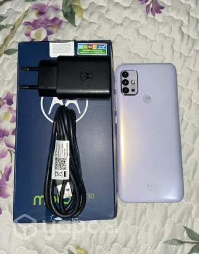 Motorola G30