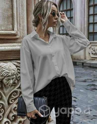 Camisa gris talla S NUEVA