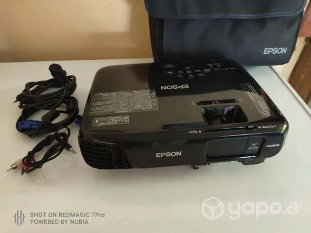 Proyector epson powerlite s18+ telon