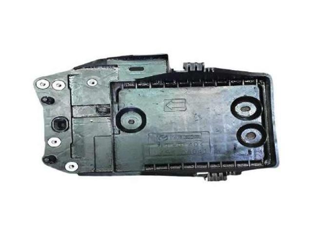 Base de bateria mazda 3 sport 2.0 2016
