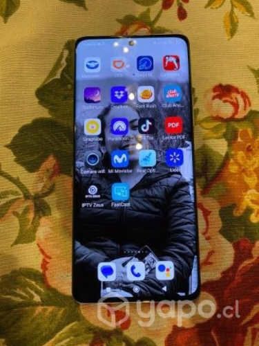 mi xiaomi 12 pro con telefoto