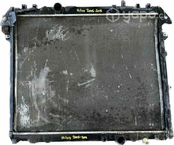 Radiador agua Toyota hilux 2006-2015