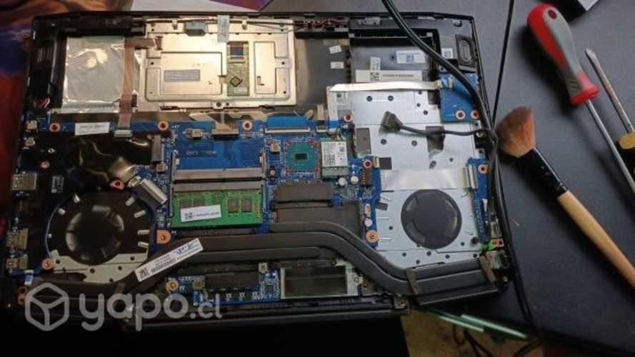 Lenovo Ideapad 330-15IKB en desarme