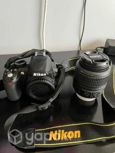 Cámara Nikon modelo D3100 poco uso