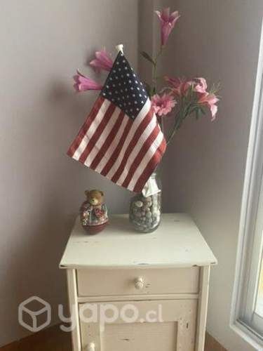 Velador estilo rústico