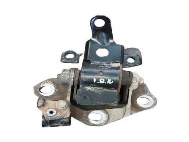 Soporte motor izquierdo mazda 3 sport 2.0 2016