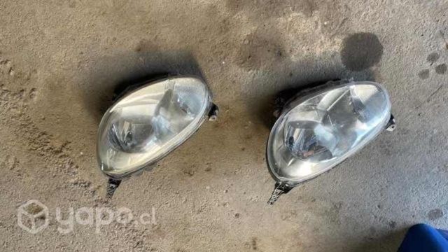 Focos luz Nissan March