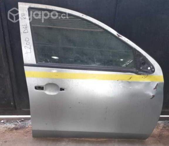 Puerta Mitsubishi L200 delantero derecho(T/crédito