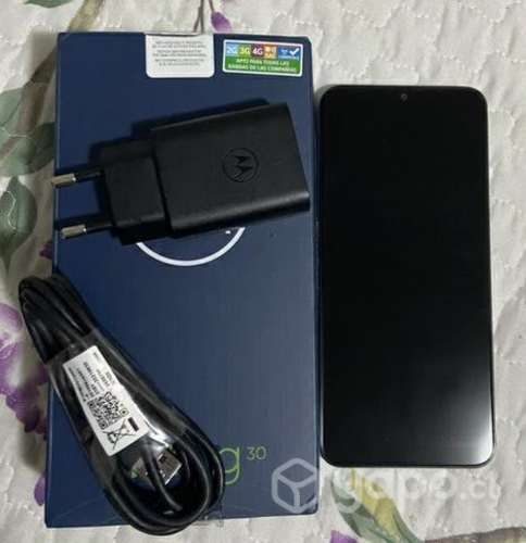 Motorola G30