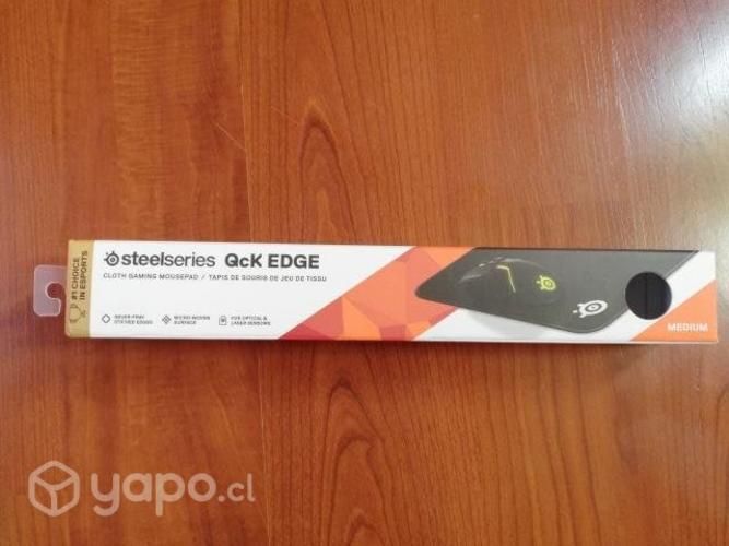 Mousepad QcK Edge Medium Steelseries
