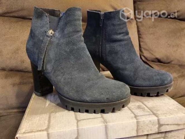Botines de gamuza N 36 color azul