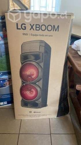 Minicomponente XBOOM RN9 1800W