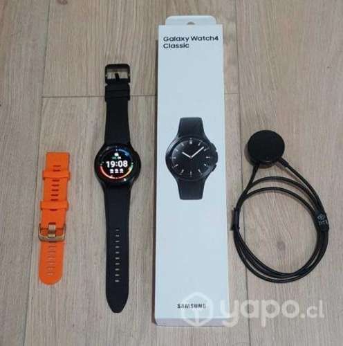 Galaxy Watch4 Classic 42mm smartwatch samsung