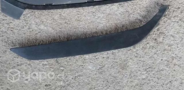 Moldura neblinero Hyundai Tucson izquierdo 15/18