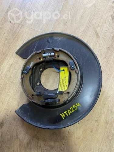 Plato con balatas rueda trasera izquierda (HTA234)
