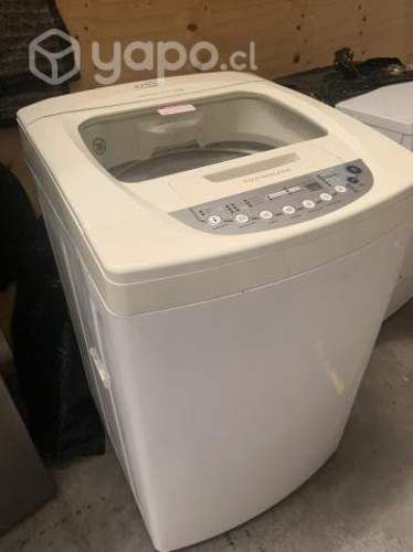 Lavadora de ropa Fensa. 10 Kilos. Carga superior