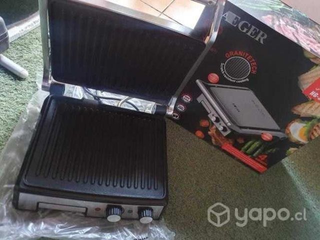Sandwichera parrillera panini