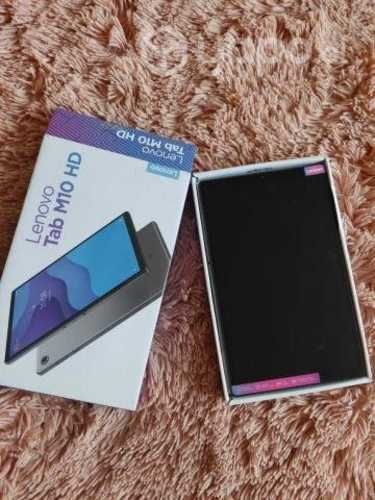 Tablet M10 LENOVO 3GB RAM