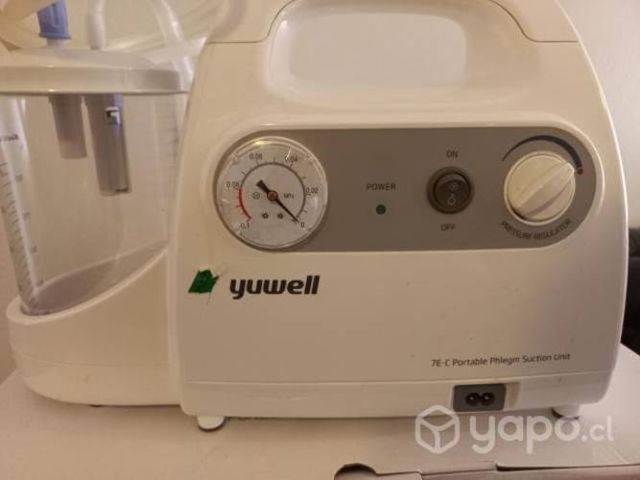 Maquina de aspiración y filtros de traqueotomia