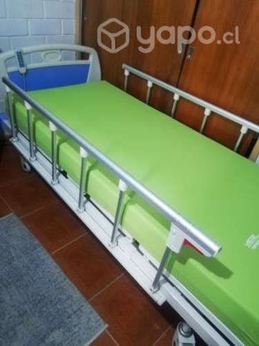 Cama clínica eléctrica