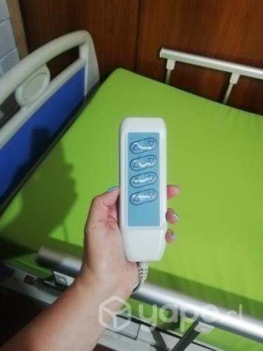Cama clínica eléctrica