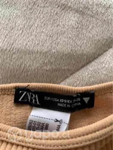 Top ZARA