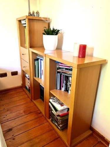 Libreros/biblioteca modular madera color nogal.