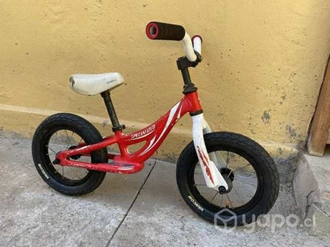 Specialized Hotwalk Aro 12