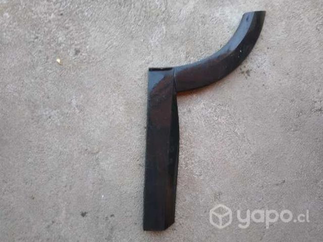 Moldura puerta trasera derecha Mazda CX3 2017