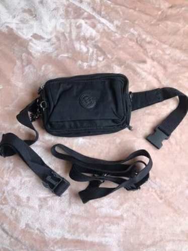 Banano 2 en 1 kipling modelo abanu