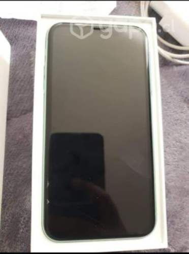 Iphone 11 de 64 gb.