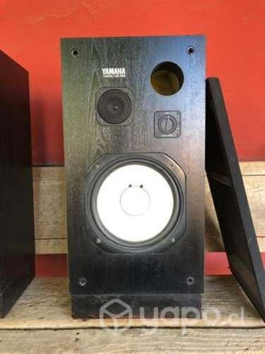 Parlante monitor Yamaha NS-355
