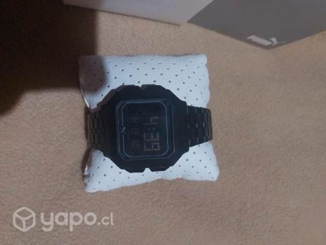Reloj puma negro deportivo