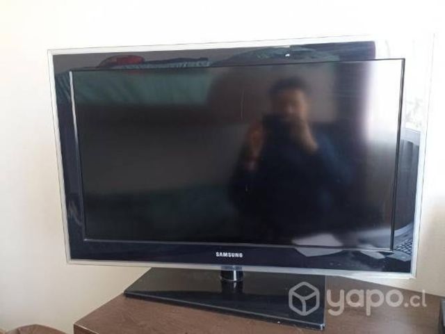 Televisor Samsung LCD 32"