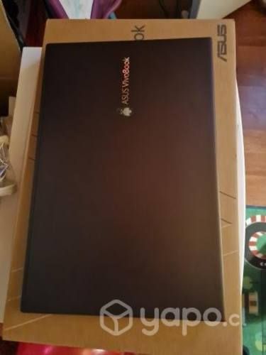 Asus vivobook semi nuevo