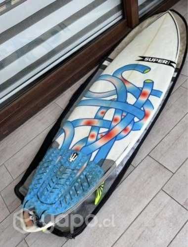 Tabla Surf Superbrand 5.11 Pigdog + Funda Creature