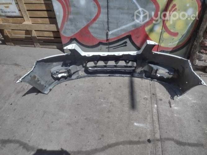 Parachoque del mazda bt