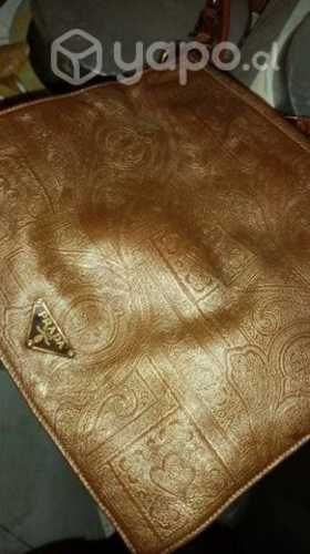 Cartera PRADA