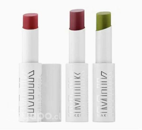 Balsamos Labiales de Milk Makeup