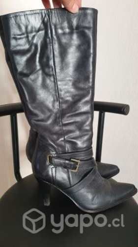Botas de cuero