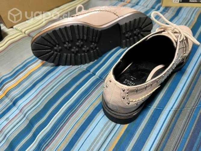 Zapato call it spring